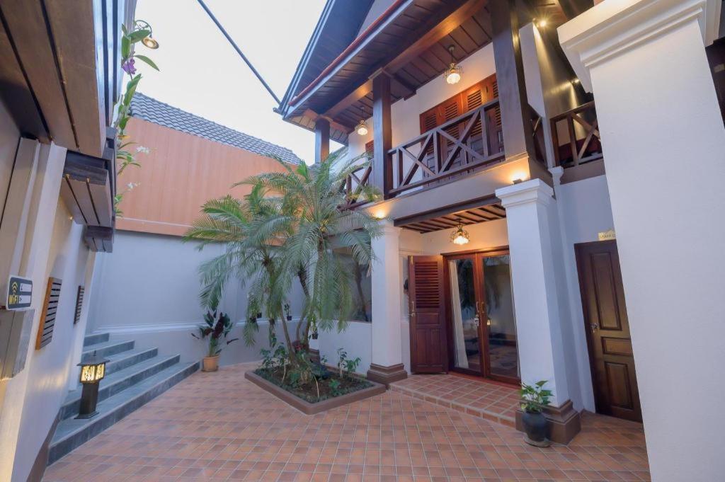Hotel Villa Deux Rivieres Λουάνγκ Πραμπάνγκ Εξωτερικό φωτογραφία